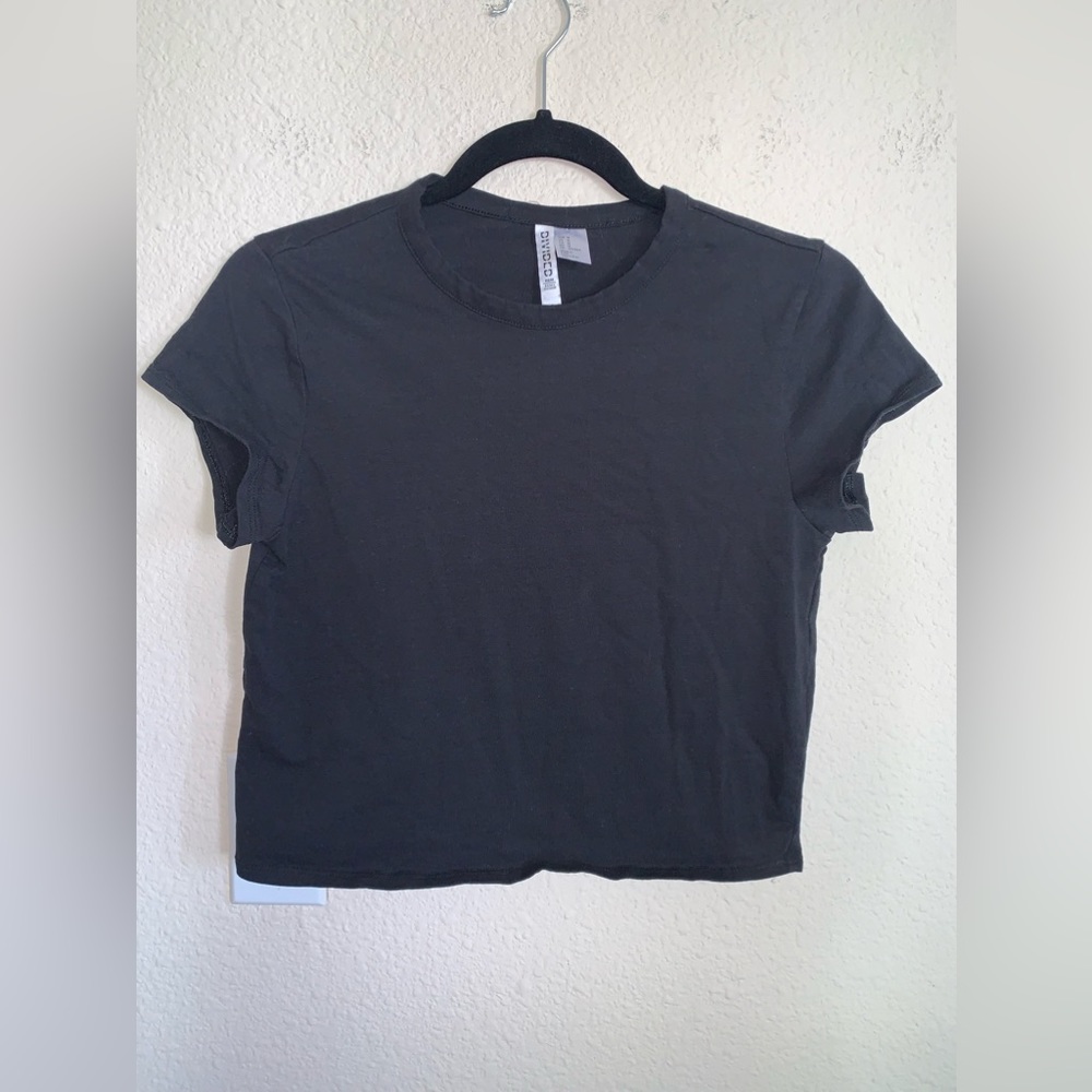 NWT H&M Divided Black Crop Top